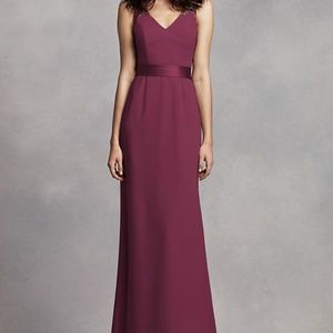 White by Vera Wang V Neck Gown Open Back in Wine